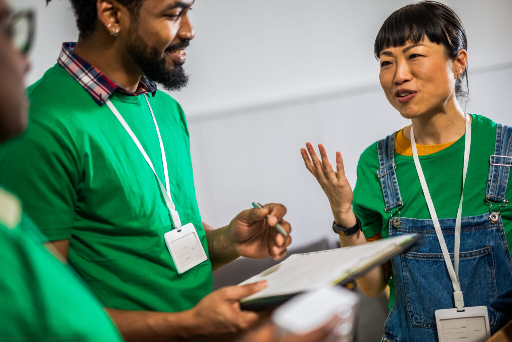 Two coworkers talks to each other
